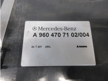 Fuel tank for Truck Mercedes-Benz A 960 470 71 02 // 290 LITER TANK NIEUWE MERCEDES MP4 EURO 6: picture 5