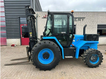 Rough terrain forklift JCB