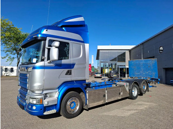 Cab chassis truck SCANIA R 580
