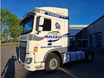 Tractor unit DAF XF 106 460