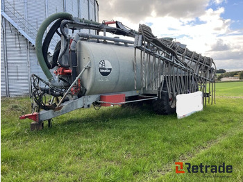 Slurry tanker