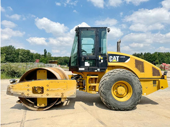 Roller CATERPILLAR