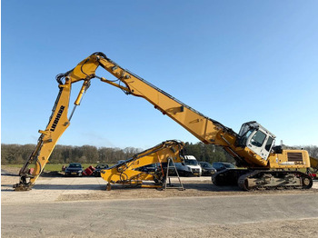 Crawler excavator LIEBHERR R 944
