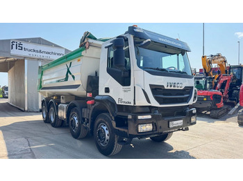 Leasing of  Iveco Trakker AD410T45 8x4 20m3 - hydr. back - 72.000km Iveco Trakker AD410T45 8x4 20m3 - hydr. back - 72.000km: picture 3