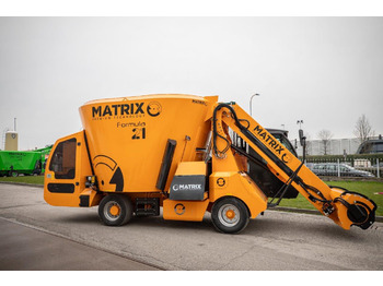 New Forage mixer wagon MATRIX formula: picture 2