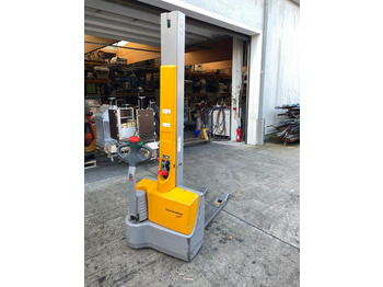 Stacker JUNGHEINRICH EJC