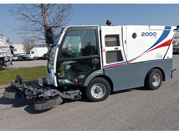 Road sweeper DULEVO
