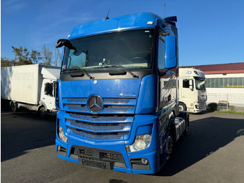 Tractor unit MERCEDES-BENZ