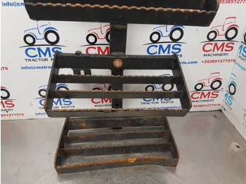 Footstep for Agricultural machinery New Holland Tm, 60, Mxm, Fiat M Series, Foot Step Lhs 82009071, 82007892: picture 2
