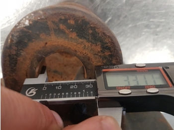 Frame/ Chassis for Farm tractor New Holland Tm125, Tm, Ts, 60 Series, Fiat M Tow Hook 82013954, 82026936: picture 5 Frame/ Chassis for Farm tractor New Holland Tm125, Tm, Ts, 60 Series, Fiat M Tow Hook 82013954, 82026936: picture 5