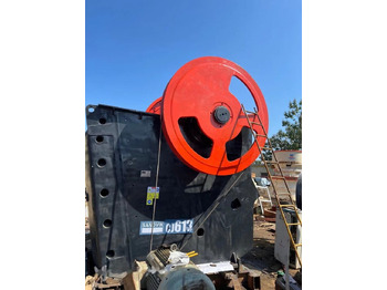 Jaw crusher SANDVIK
