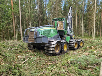 Forestry harvester John Deere 1170 G: picture 3