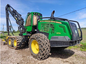 Forestry harvester John Deere 1270 G: picture 3