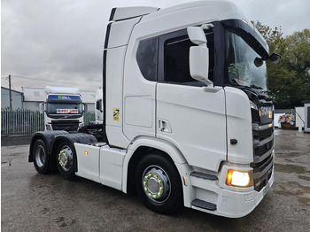 Tractor unit SCANIA R 450