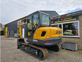 Mini excavator XCMG XE60GA: picture 3