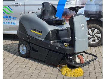 Industrial sweeper