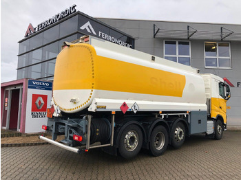 Tanker truck Volvo FH420 Tridem*ADR*3 Kammern 26700LT*ROHR*Sening: picture 2 Tanker truck Volvo FH420 Tridem*ADR*3 Kammern 26700LT*ROHR*Sening: picture 2