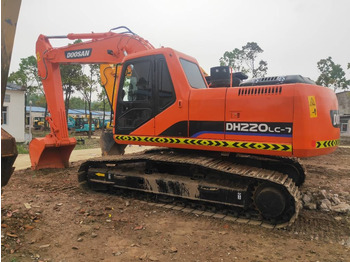 Crawler excavator DOOSAN DH220LC-7