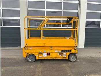 Scissor lift HAULOTTE Compact 8