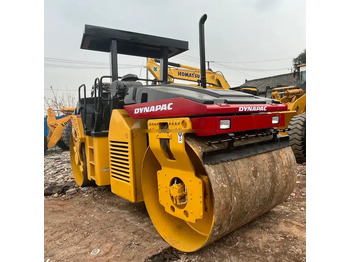 Road roller DYNAPAC