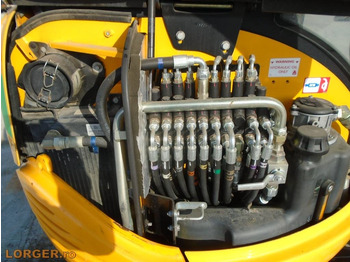 Mini excavator JCB 8025: picture 3