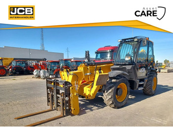 Telescopic handler JCB