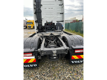 Leasing of VOLVO FH 500 4x2 VOLVO FH 500 4x2: picture 4