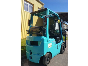 LPG forklift TOYOTA Toyota 02-8FGL15: picture 3