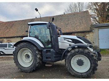Farm tractor Valtra T 174S: picture 4 Farm tractor Valtra T 174S: picture 4
