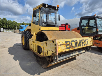 Compactor BOMAG