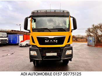 Tractor unit MAN TGS 35.400