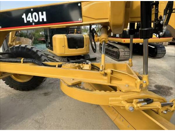 Grader CAT 140H: picture 5