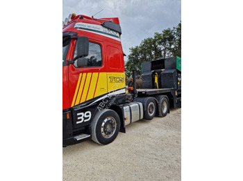 Tractor unit VOLVO FH12 420