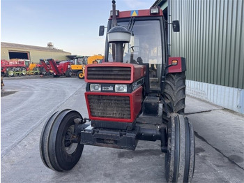 Farm tractor Case International 1056XL 2WD: picture 5