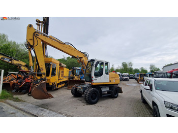 Mini excavator LIEBHERR A 316