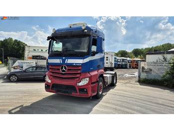 Tractor unit MERCEDES-BENZ