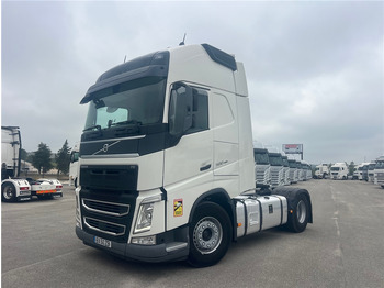 Tractor unit VOLVO FH 500