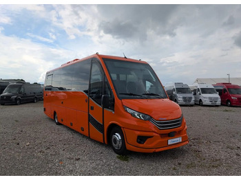 New Coach Iveco Daily: picture 2