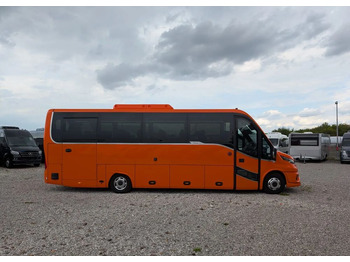 New Coach Iveco Daily: picture 4