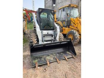 Skid steer loader BOBCAT S300: picture 4 Skid steer loader BOBCAT S300: picture 4