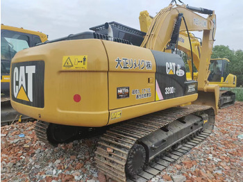 Crawler excavator CATERPILLAR 320D