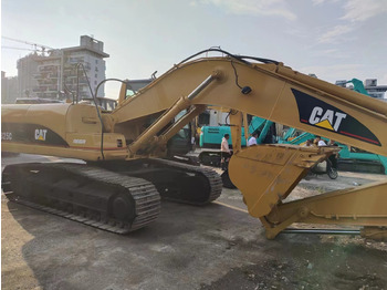 Crawler excavator CATERPILLAR 325C: picture 3