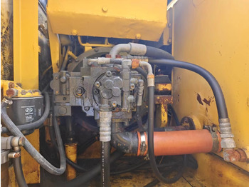 Wheel excavator KOMATSU PC130: picture 5