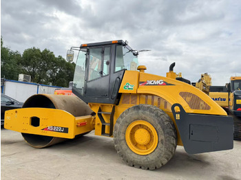 Compactor XCMG XS222J