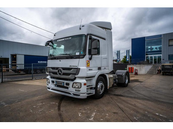 Tractor unit MERCEDES-BENZ Actros 1844