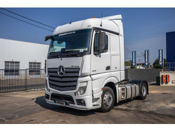 Tractor unit MERCEDES-BENZ Actros 1845