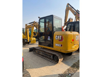 Mini excavator CATERPILLAR 306E2