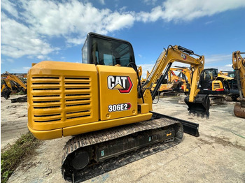 Mini excavator CATERPILLAR 306E2