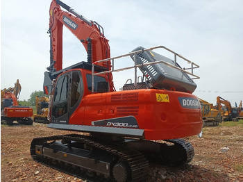 Crawler excavator DOOSAN DX300