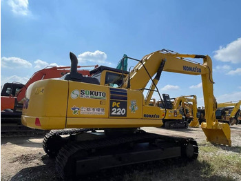 Crawler excavator KOMATSU PC220